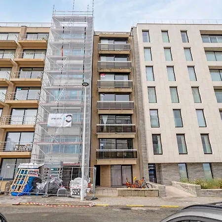 Apartment Ego Flos 0301