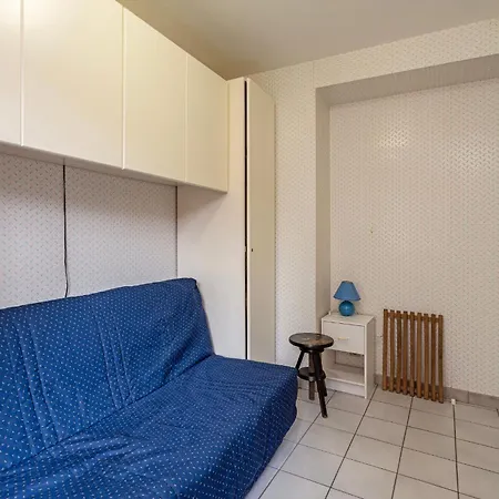 Ego Flos 0301 Apartment *