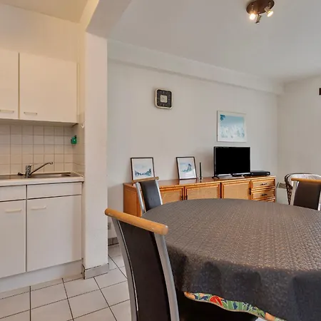 Apartment Ego Flos 0301