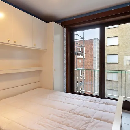 Apartment Ego Flos 0301 *